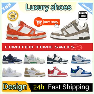 Pure Design Luxus-Designer-Freizeitschuhe, Logo-geprägter Trainer-Sneaker, dreifach weiß, rosa, himmelblau, schwarz, grün, Denim, niedrige Herren-Sneaker, Damen-Trainer