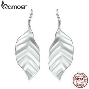 Örhängen Bamoer Authentic 925 Sterling Silver Leaf Studörhängen Blad Droppeörhängen för kvinnor Födelsedagspresent Fina smycken BSE812