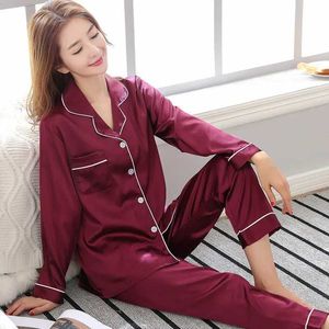 4SLP Sexig pyjamas Solid Color Sleepwear Silk Satin Pyjamas Par Set Long Button-Down Pyjamas Suit Pijama Women Men Loungewear Plus Size PJ Set 2404101