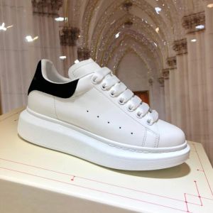 Designer Sneakers Casual Shoes Outdoor Sneakers Men's Leather White Thick Sole Pink Black Red Green Alexander Size Women's
