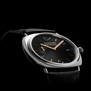 Designer di orologi da uomo Sports Designer Luxury Watch Panerrais in fibra automatica Meccanica Serie di immersioni blu scuro merci a vendita a caldo WAPR