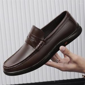 Scarpe casual Mocassini Uomo Slip-on Marrone Formale Business Pelle Stile britannico Moda Fondo spesso Matrimonio