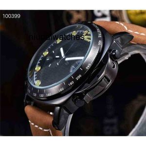 Titta på Designer Mens Luxury Watches for Mechanical Wristwatch Series Fashion Five Needle Full Working 9OU000