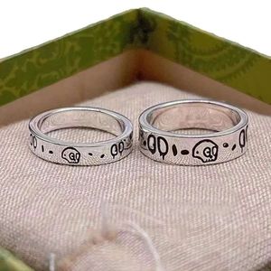 Klasyczne męskie projektant pierścionków miłosnych dla kobiet -duchy Pierścień Skul