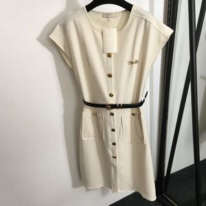 Damen Design Kleid Sommer ärmellose Kleider trendige Taille Gürtel langes Kleid Sommer elegante Baumwollkleid Kleidung