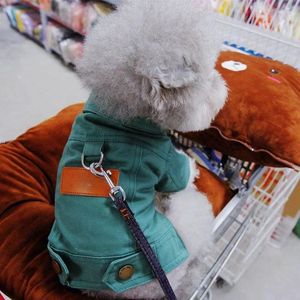 犬のアパレルペットの衣服洋服薄いセクションベスト2本足の衣服4シーズンウェアラブルスモールドッグアンダーシャツ