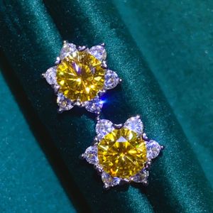 Passar testador amarelo moissanite corte redondo 18k cor de ouro branco diamante flor brincos de noiva jóias para meninas