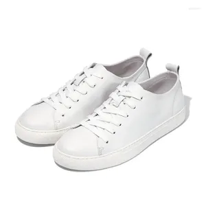 Casual Shoes US 6-10 Trendy Soft äkta läder Mäns snörning Simple Footwear Boys Students Flats Vitt kortfattade