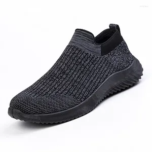 Sıradan ayakkabılar erkek spor ayakkabılar knittin yaz siyah nefes alabilen spor tenis maskulino hafif örgü halhet soafers ayakkabı