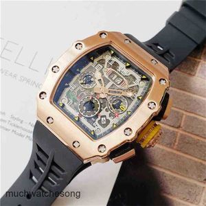 Richardmills Luxury Wristwatches自動クロノグラフスイステクノロジーフルフィーチャーメンズ高品質の自動中空ガラスケースステンレススチールケースBlac