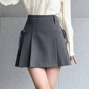 Minigonna Goth Abiti estivi Donna Vita alta Harajuku Stile coreano Nero pieghettato per uniforme scolastica 240401