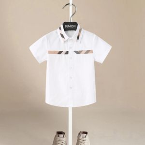 Yaz Kısa Kollu Sade Beyaz Bebek Erkek Gömlek Çocuk Kıyafetleri Klasik Top Kids Tee Pamuk Kız Atlama Katı Öğrenci Üniforma 240325
