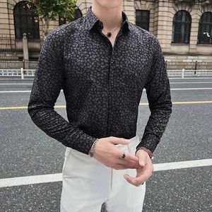 Mäns plus tees polos vintage långärmad män klänning skjortor mode elegant blomma tryckt smala män sociala blusar party klubb blommig kemis homme yq240401