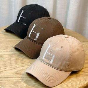 Kvinnlig H-Letter Soft Top Display Face Liten Baseball Cap Male Leisure Sport Sun Protection Korean version Duck Tongue Hat Ins Ins