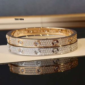 Brześniczka bransoletki dla kobiet mężczyzn V-Gold Plane Gold Bangles Inkrustowane 10 Cz Full Diamond 2 3 Row 4 mm 6mm 6 mm Bracelets Projektowanie biżuterii Walentynki Walentynki Prezent Day Day