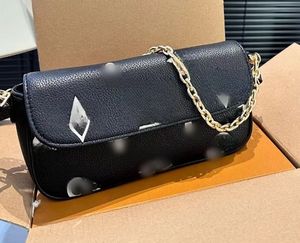 حقيبة مصممة كروسة حقيبة حقيبة فيليسي محفظة على حقيبة اليد على سلسلة WOC Messenger Bag Bag Bag Bag Conder Counter