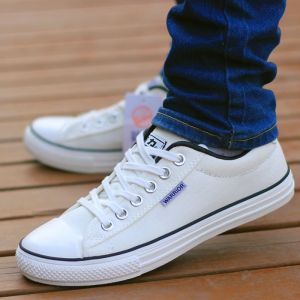Botas 2021 Eventos para sapatos de lona masculino de verão masculino Sapato branco Sport Sapat Shoes Low Ajuda tênis com sola plana