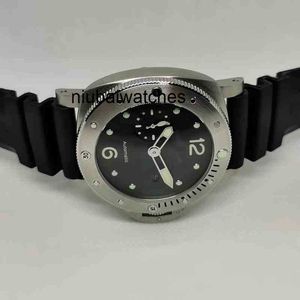 自動豪華な時計メカニカルサファイアステンレススチール回転可能な黒いラバーラミナスグリーンウォッチZS93