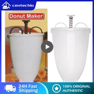 Moldes de cozimento Donut Maker Dispenser Fazendo Artefato Criativo Sobremesa Molde Confeitaria Ferramentas de Pastelaria Gadget Bakeware