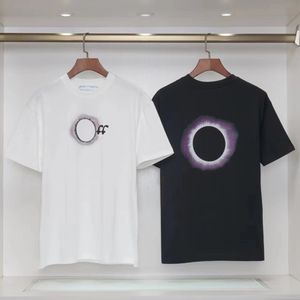 Erkek tasarımcı tişört kadın gömlekleri moda tees marka gömlek tluxury sokak eşofmanları klasik polo leisure tshirt beyaz giyim tasarımcıları giysi şort 7643