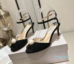 Designer - Pantofole Sandali estivi Infradito piatte per interni In pelle da donna Scarpe classiche da donna Taglia 35-40