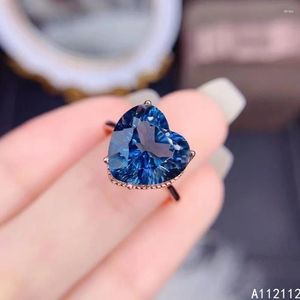 Pierścienie klastra Dobra biżuteria 925 Sterling Srebrny Inkrustowany z naturalnym kamieniem szlachetnym Serce Blue Topaz Women's Ol Style Wsparcie Pierścienia Det