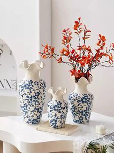 Vaser Jingdezhen kinesisk vas keramisk blå och vit porslin dekoration vardagsrummet vattenlevande blommor retro te