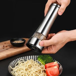 Salt and Pepper Grain Mill Shakers Stainless Steel Food Grinder Pulverizer Spice Jar Condiment Container Kitchen Tools 240328