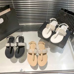 32％オフデザイナーシューズXiaoxiang Pearl Pinch Sandals for Womens Summer Herringboneフラットヒールバックルラウンドトーシューズ