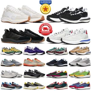 Scarpe da corsa di design uomo donna Nero Bianco Sail Gum Game Royal Sesame Blue Void Pine Green Gusto University Red scarpe da ginnastica da uomo sportive all'aperto sneakers