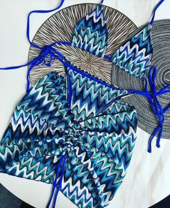 Zigzag Bikini spódnica na drutach stroje kąpielowe Kobiety kostium kąpielowy trzyczęściowy szydełko 240319