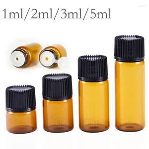 収納ボトル100pcs 1ml 2ml 3ml 5mlアンバーガラスバイアルオリフィス還元剤付きプラスチックキャップオイル本質的なブラック化粧品容器