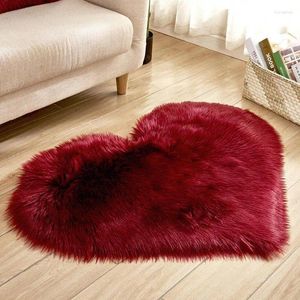 Mattor Plush Heart Shaped Anti-Scid mjuk golvmatta matta faux pälsbad sovrum mattan fluffig vardagsrum dörrmatta heminredning