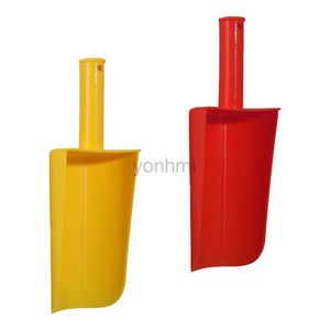 Sand Play Water Fun Beach Shovel Plastic Short Handle Sand Spade Sand Scoop Sandbox Kit Red Yellow Shovel Toys Gardening Shoveling Digging Snow 240402