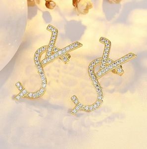 20styleclassic Fashion18k Złota Projektowany projekt Letter Ear Stud Kolczyki marki Listy wisiorek Crystal Rhinestone Earring Wedding Party