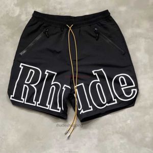 Дизайнерская короткая модная повседневная одежда Beach Rhude Модные мужские новые летние виды спорта Быстросохнущие баскетбольные брюки из пяти частей Дышащие