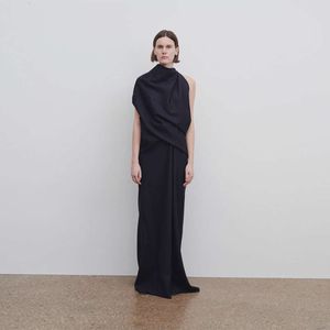 The Row Sleeveless Dress for Womens Spring/Summer 2024 with a Texture and Design Sense and a Small and Unique Oblique A-line Skirt Dress