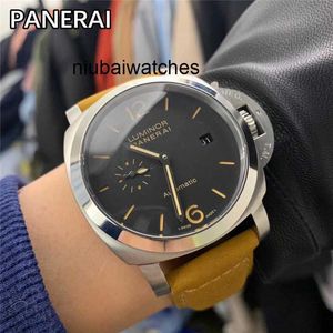 Watches Designer Mens Fashion Mechanical Automatic Leather Starp Original 300m vattentät OEM armbandsurstil