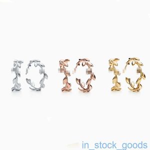 High Edition Original 1to1 Brand Logo Damen Ohrring Tiffancy 925 Sterling Silber Gold plattiert C -Shaped -Blatt -Blattohrohrstollen Hypoallergene verschiedene Mädchen Earrii