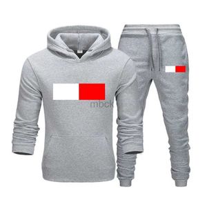 MBCK 2023 Tuta da uomo di lusso Set da 2 pezzi Felpe con cappuccio casual Felpa Pantaloni sportivi Tuta Adolescenti Stampa sportiva da jogging S-3XL Abbigliamento sportivo stampato Marca 240314