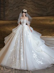 Glaring Sparkle Wedding Dresses Vestido de Noiva Ball Gown Long Train Plus Size Princess Bridal klänningar för kvinnor spets prinsessa 2024 Tulle lyxig satinrock de Mariee