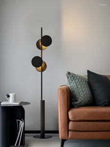 Floor Lamps Lamp Living Room Sofa Edge Nordic Light Luxury High End Feeling Master G4 Bedroom Model Study Vertical