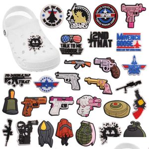 Shoe Parts & Accessories Wholesale 100Pcs Pvc Gun United States Comply Talk To Me Garden Buckle Decorations For Children Charms Button Dhazs