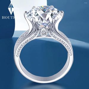 Pierścienie klastra Houtros 10 lurxury moissanite Pierścień dla kobiet 925 STRINLING SREBRE SREBROWEGO 18K Gold Diamond Wedding Party Fine Jewely