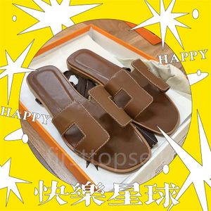 Ladies Sexy Sandals Famous Brand Beach Slippers Classic Flat Summer Designer Fashion Flops Leather Lady Slides Women Shoes Bath