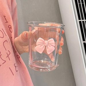 Vinglas 350 ml Simple Glass Juice Drinking Mug Bow Decoration Hushåll Kaffe Söt vatten koppar Drinkware