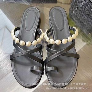40% rabatt designer skor tjocka klackar med pärlklämklämda tofflor för kvinnor som sommarstil yttre slitage i botten sandaler