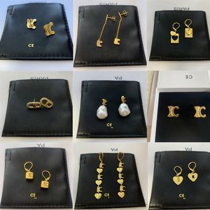 CE Ear Stud Luxury Brincha Designer Jóias Mulheres da marca Classic Brand Ornamentos de casamento Acessórios de alta qualidade Acessórios de prata de ouro no atacado