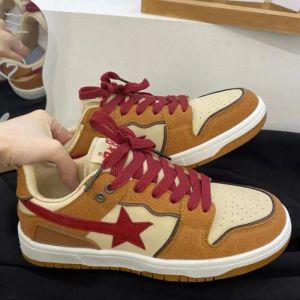 النعال الجديدة نساء للجنسين أو الرجال العلامة التجارية Desinger Sneakers Sport Shoes Summer Canvas Skateshoes