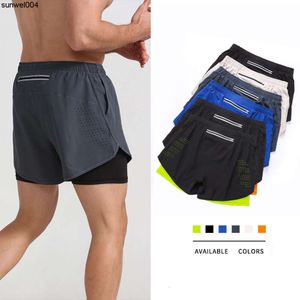 Shorts de designer Novas Explosões Shorts Mens Correndo Maratona Pista e Campo Solto Calças de Três Partes Forro de Secagem Rápida Anti Luz Dupla Camada